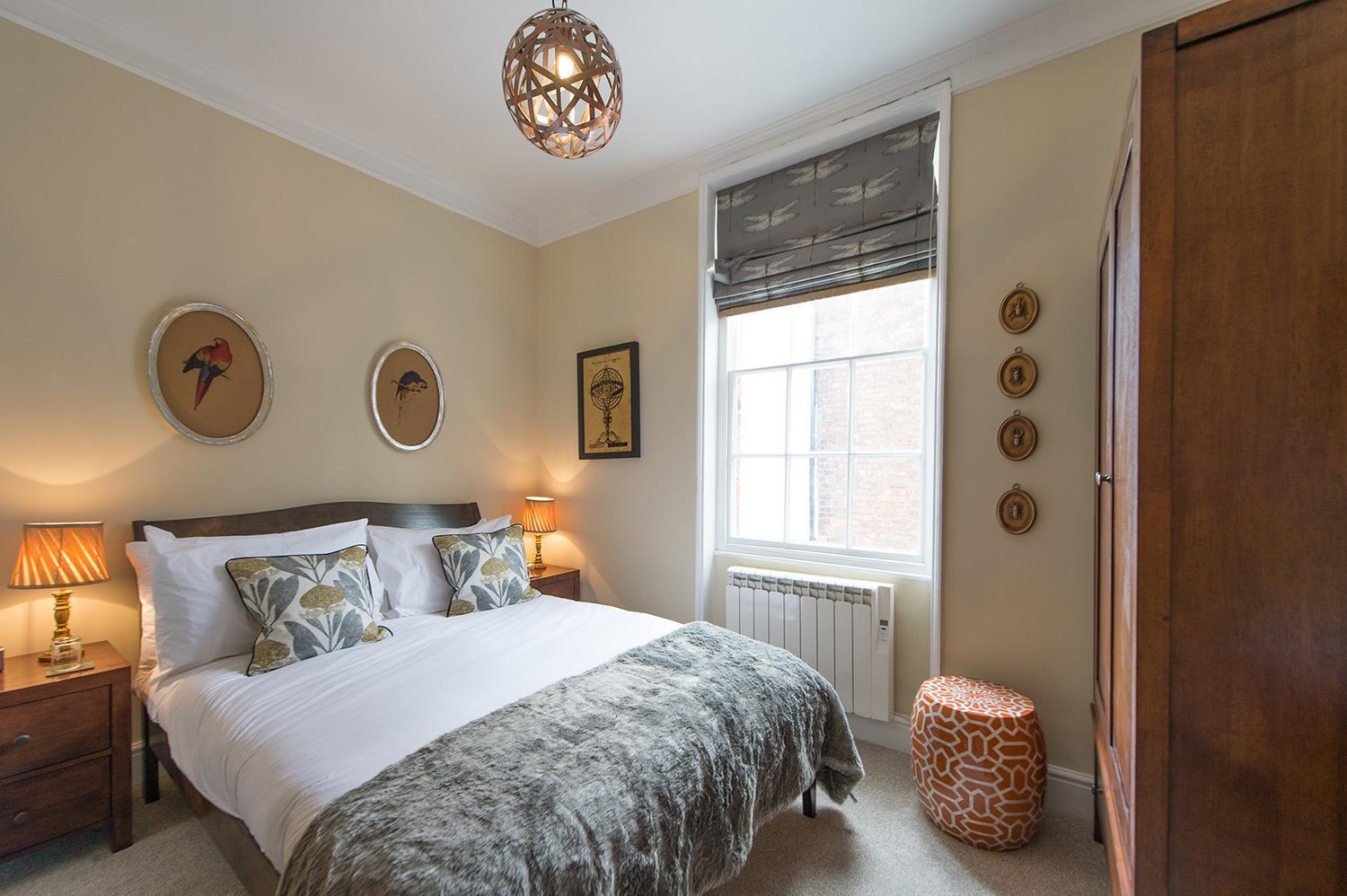 Bed and Breakfast Darwin'S Townhouse Шрусбери Номер фото A bedroom at the hotel